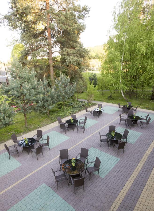 Hotel Ostoya Roztocze Szczebrzeszyn Esterno foto